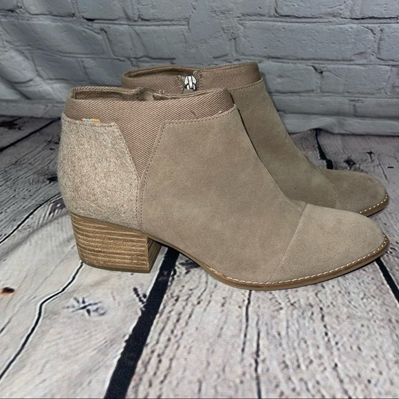 TOMS Loren Taupe Gray booties size 10 - Picture 2 of 10